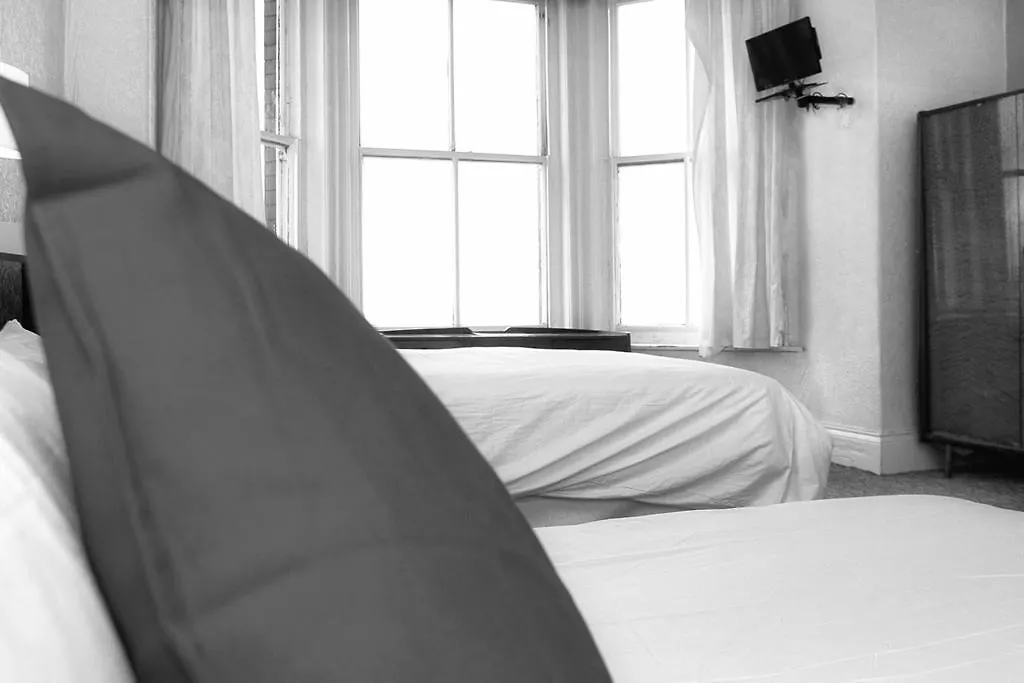 Fiorenzo Cazari Hotel Chester
