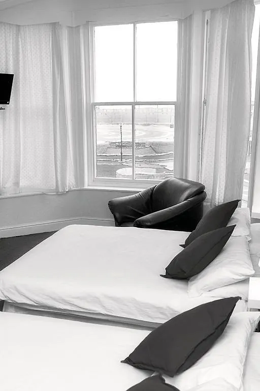 Fiorenzo Cazari Hotel Chester