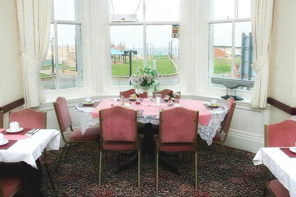 Fiorenzo Cazari Hotel Chester